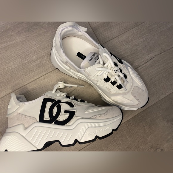 Dolce and Gabbana sneakers  size 35.5 - Picture 5 of 6